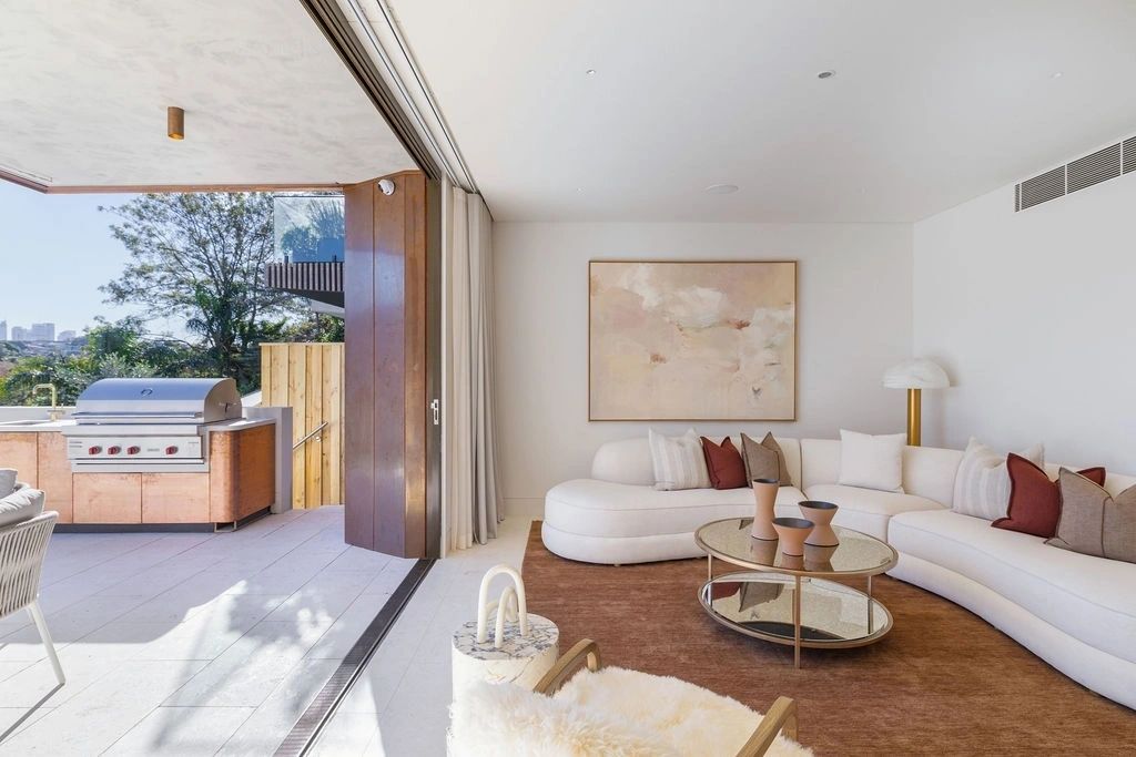 Custom residential handover clean by Builders Clean, Carlotta Road